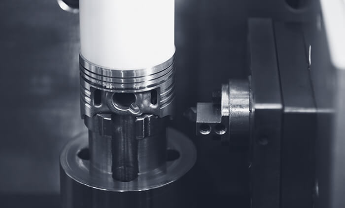 Vertical Lathe for Non-Circular Piston Contouring